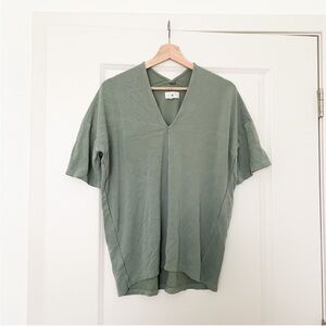 Lou & Grey V Neck Shirt